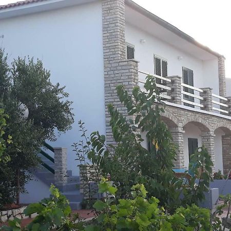 Apartments Pag Holiday Паг Екстер'єр фото